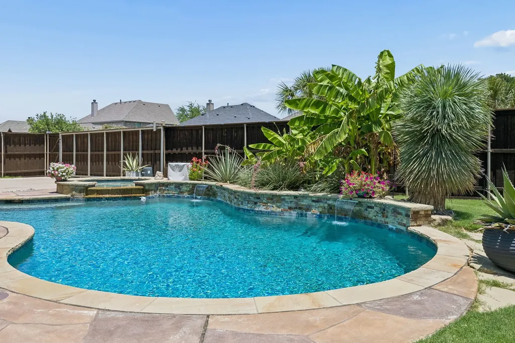 3904 Betty Street Rockwall TX 75087