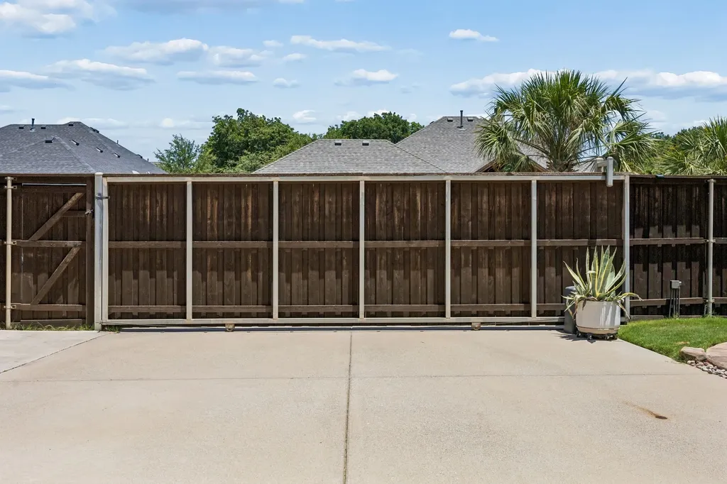 3904 Betty Street Rockwall TX 75087