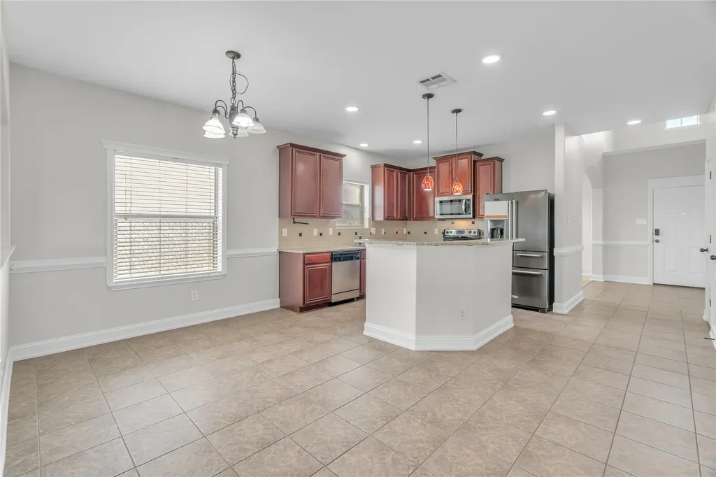 928 Casa Grandes Drive Arlington TX 76002