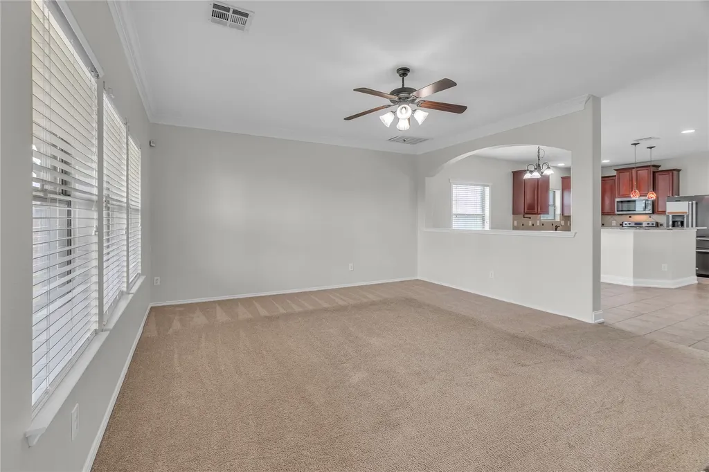 928 Casa Grandes Drive Arlington TX 76002