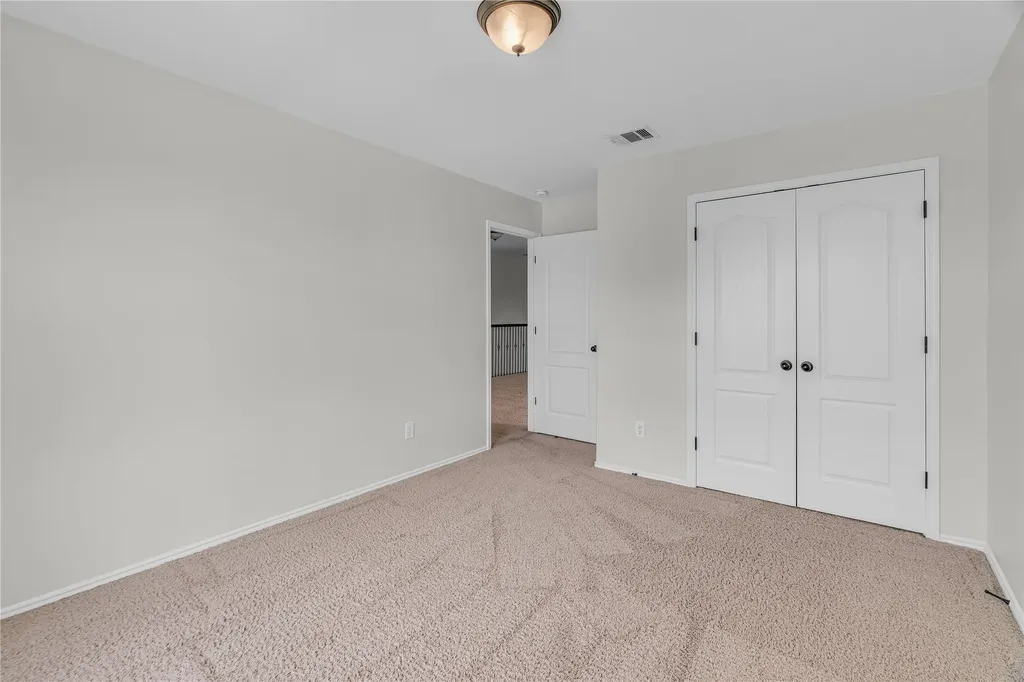 928 Casa Grandes Drive Arlington TX 76002