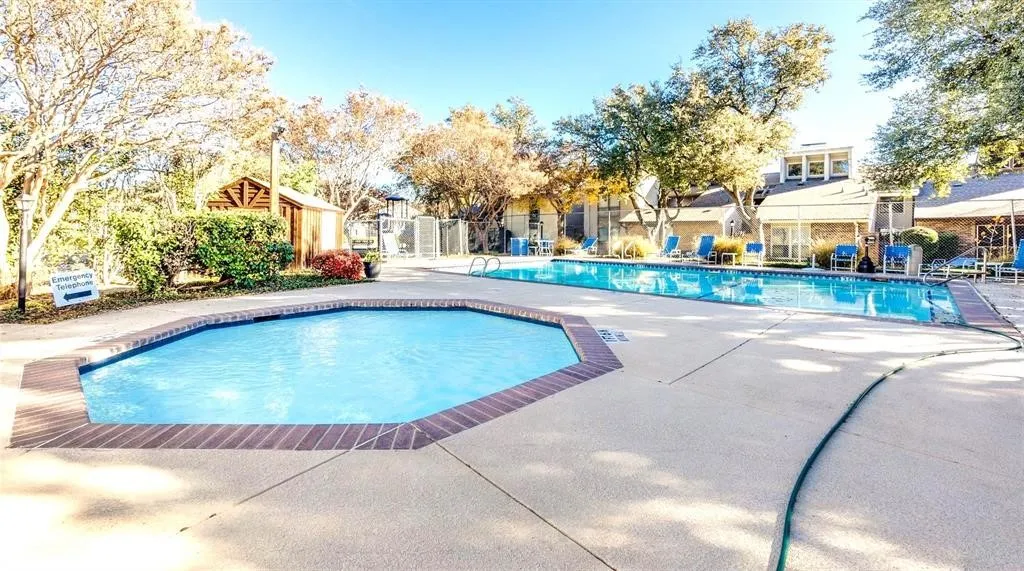 9838 Amberton Parkway Dallas TX 75243