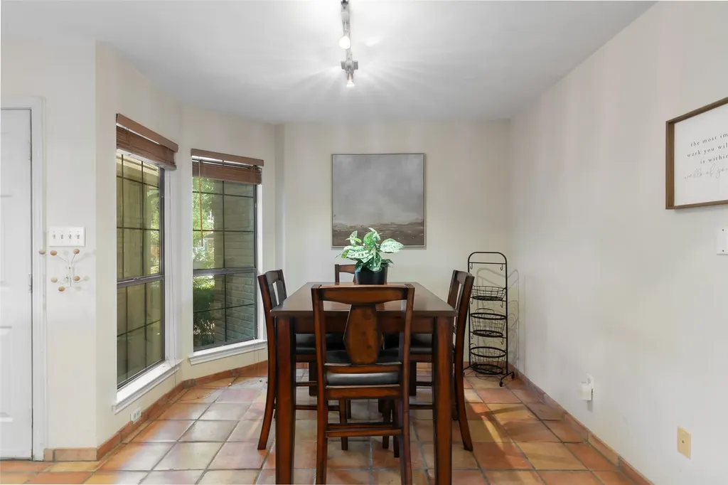 2739 Sedgeway Lane Carrollton TX 75006