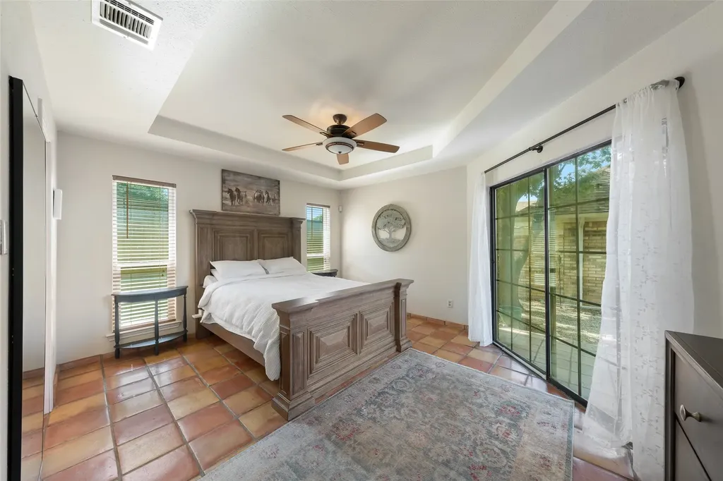 2739 Sedgeway Lane Carrollton TX 75006