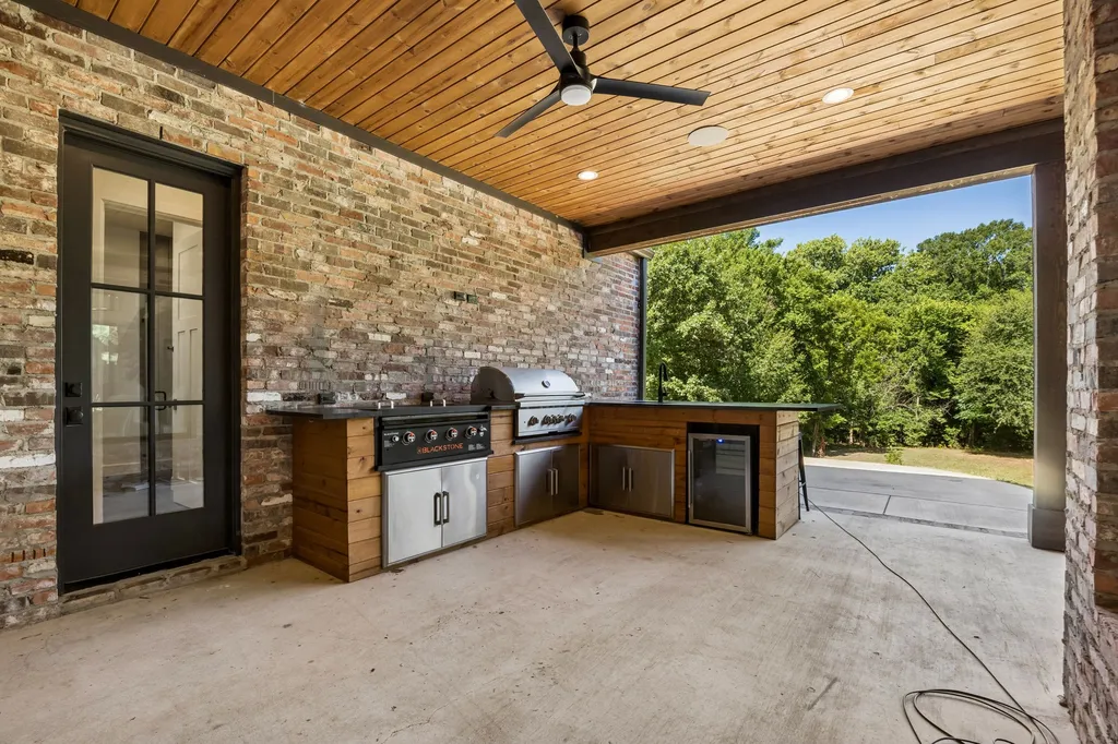 468 Andrews Road Ennis TX 75119