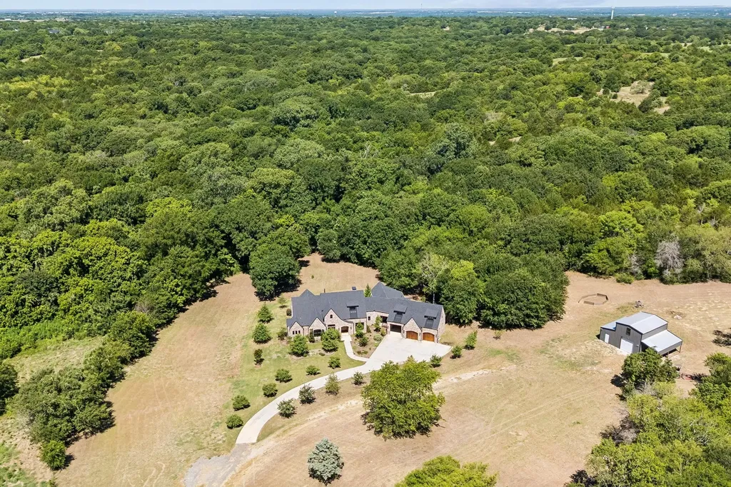 468 Andrews Road Ennis TX 75119