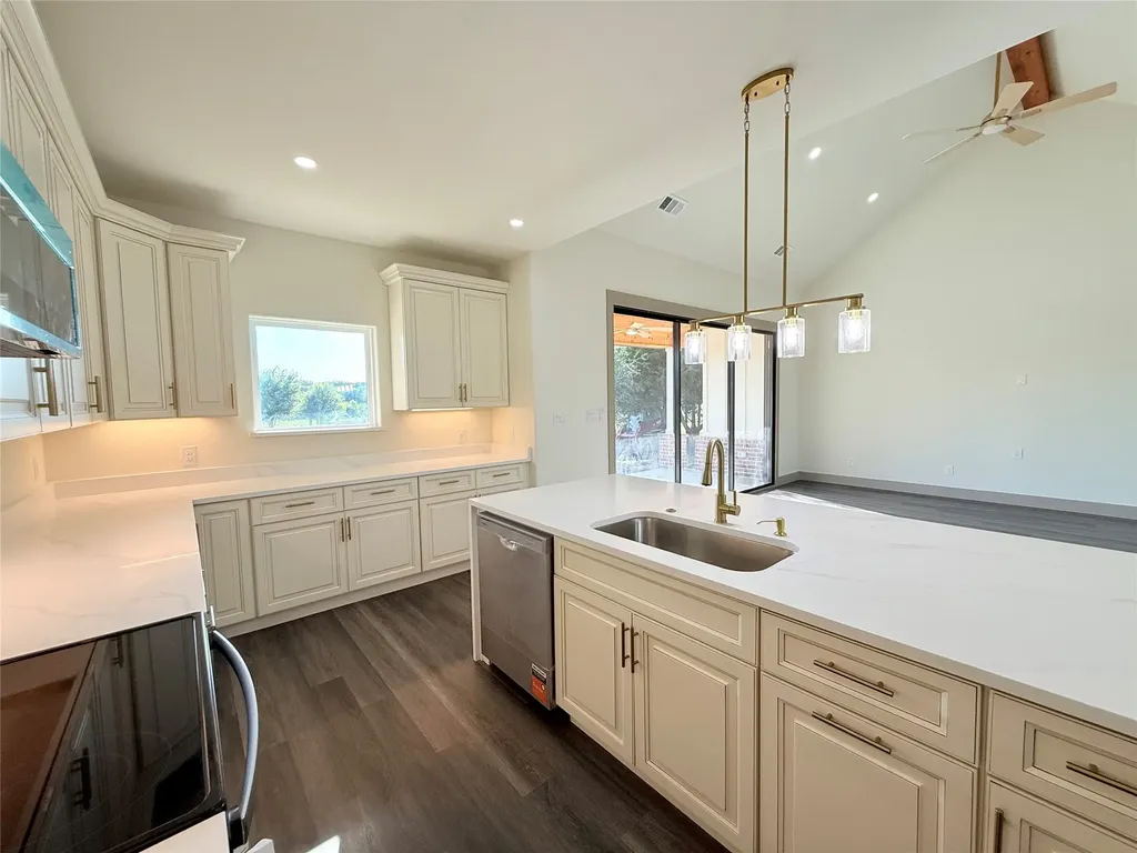 6560 Private Road 2269 Quinlan TX 75474