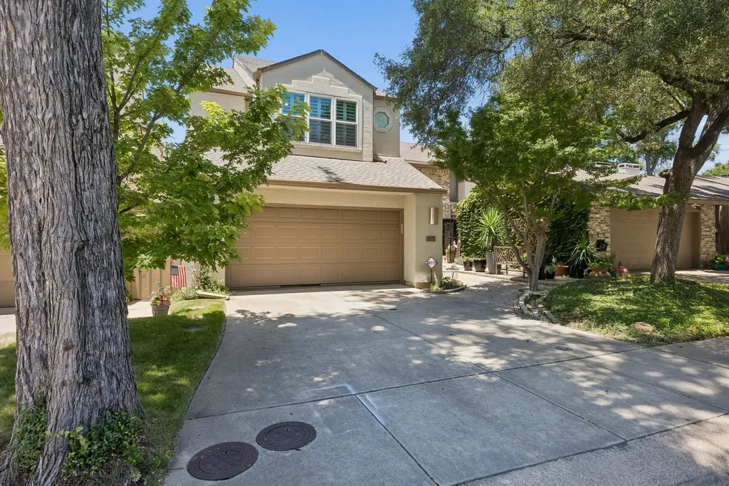 6353 Southpoint Drive Dallas TX 75248