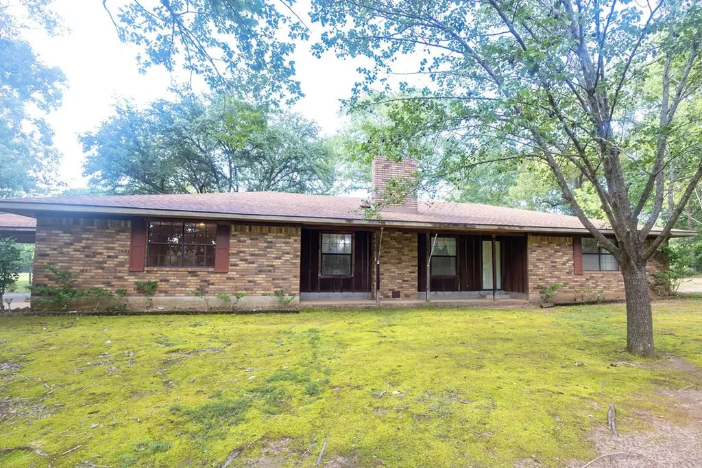 120 Peterson Drive Benton LA 71006