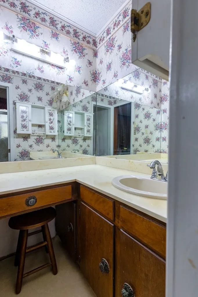 120 Peterson Drive Benton LA 71006