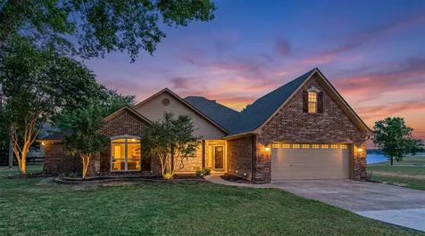 132 Seminole Trail East Tawakoni TX 75472