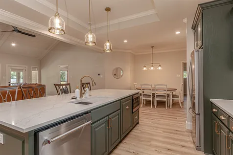 132 Seminole Trail East Tawakoni TX 75472