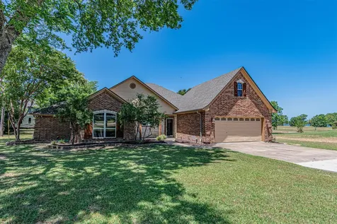 132 Seminole Trail East Tawakoni TX 75472
