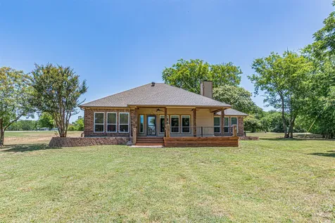 132 Seminole Trail East Tawakoni TX 75472