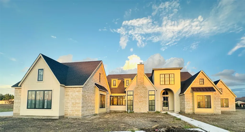 900 Healey Drive Fairview TX 75069