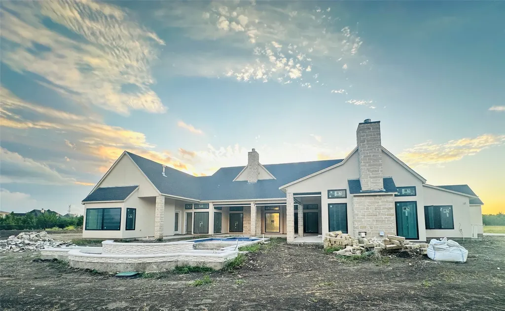 900 Healey Drive Fairview TX 75069