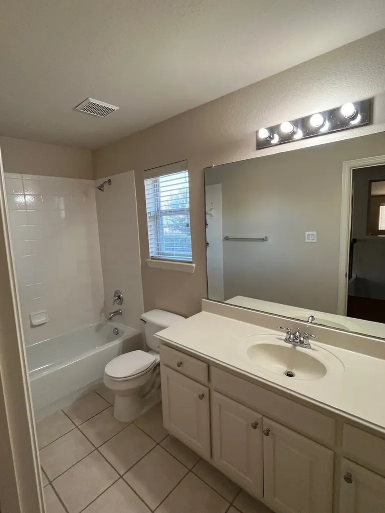 1145 Valley Vista Drive Irving TX 75063