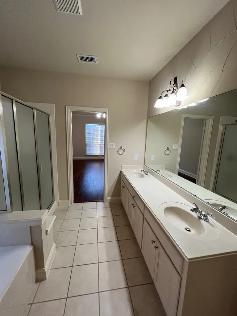 1145 Valley Vista Drive Irving TX 75063