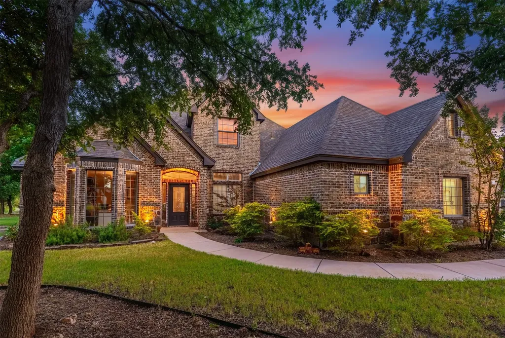 135 Crooked Stick Lane Aledo TX 76008