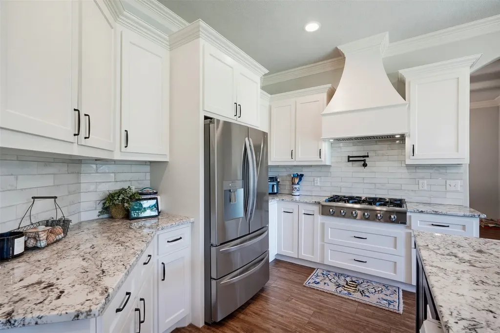 135 Crooked Stick Lane Aledo TX 76008