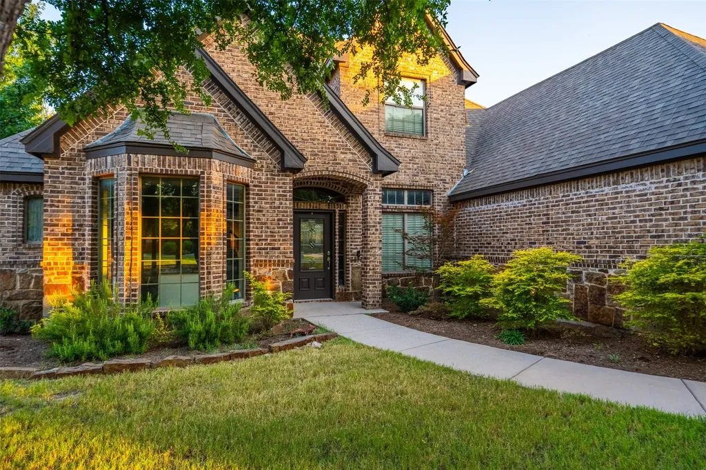 135 Crooked Stick Lane Aledo TX 76008