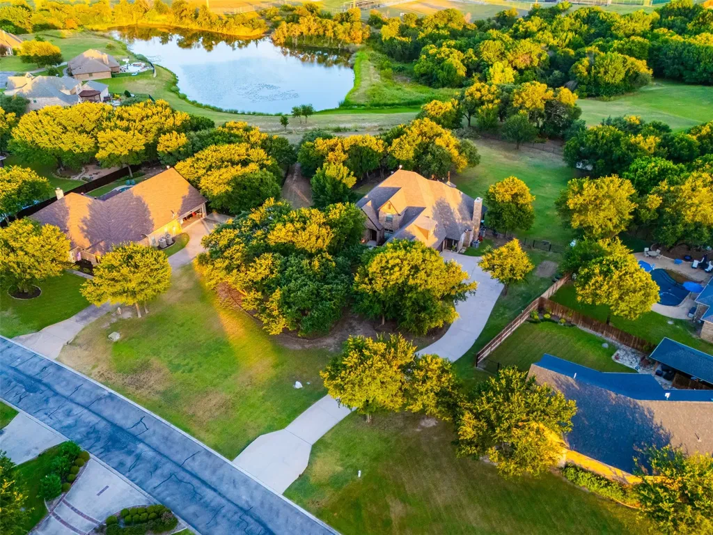 135 Crooked Stick Lane Aledo TX 76008