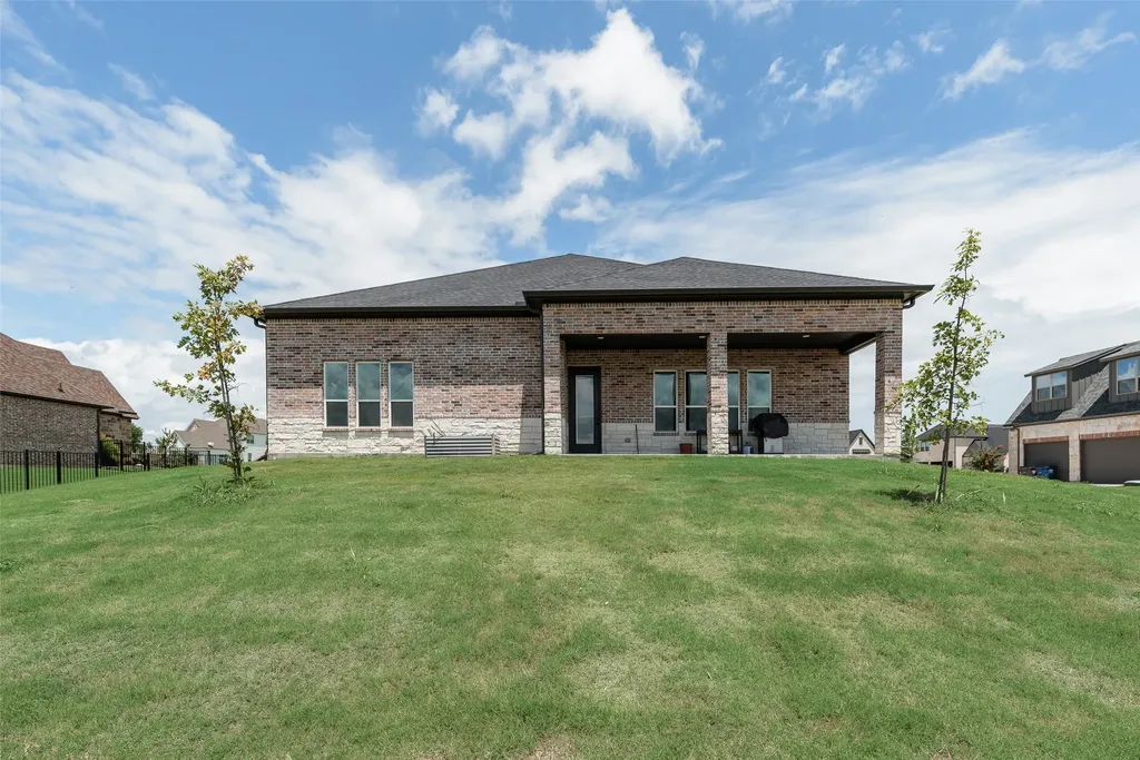 1045 Peppy San Drive Lucas TX 75002