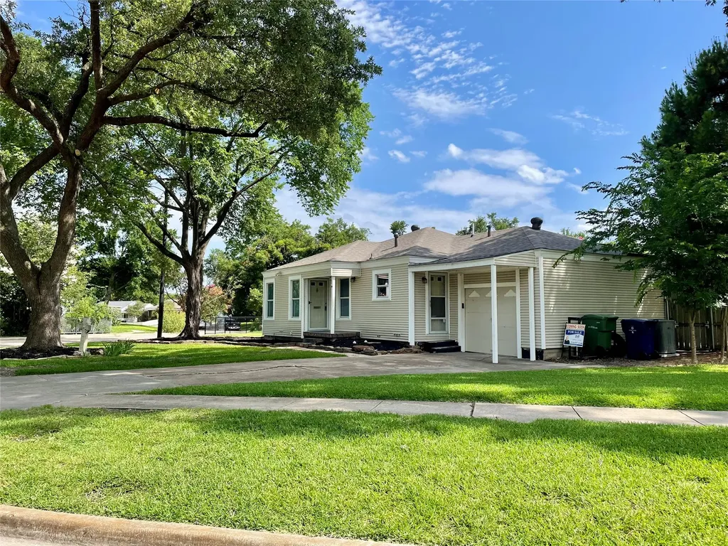 1502 Resistol Road Garland TX 75042