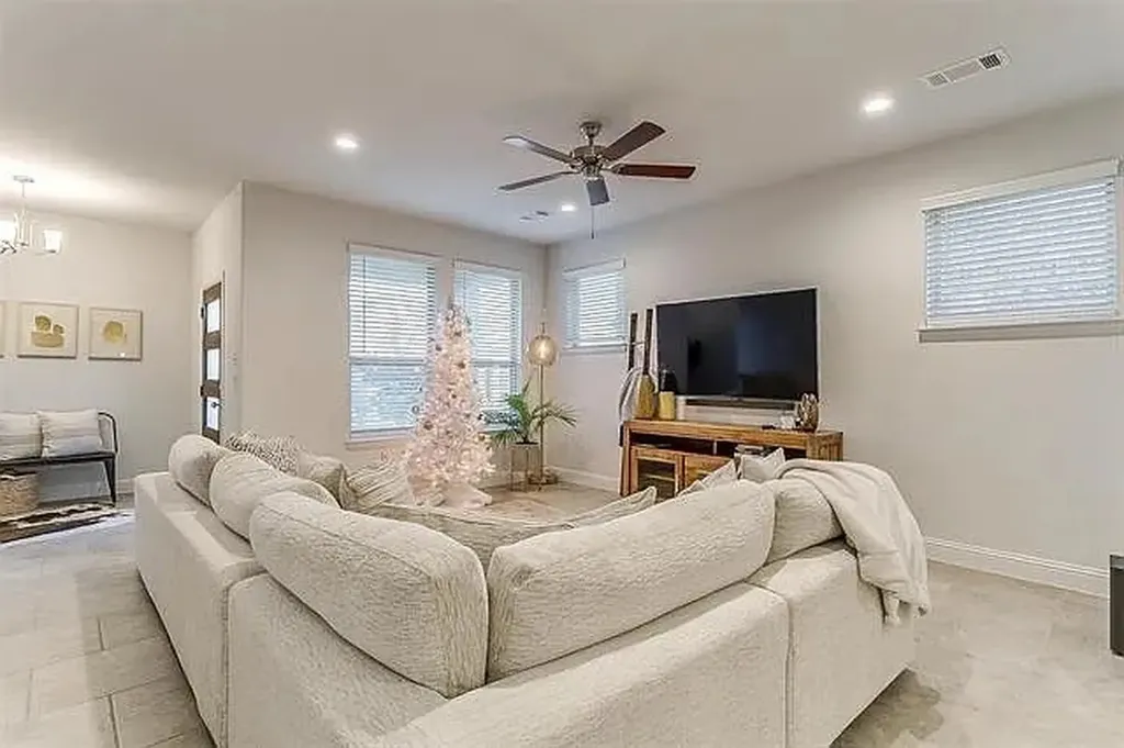 6717 Windlord Drive Fort Worth TX 76179