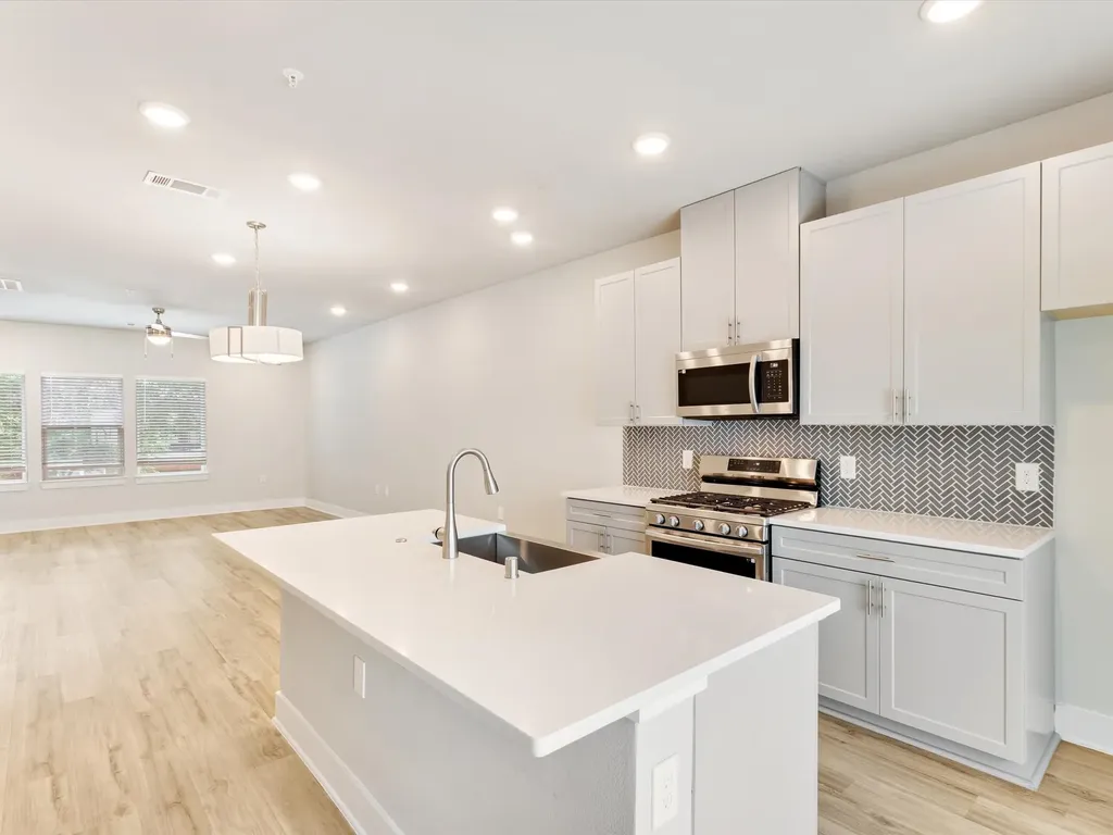 3349 Wynwood Drive Plano TX 75074