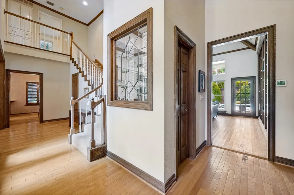 5901 Flintshire Lane Dallas TX 75252