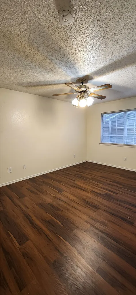200 Seagull Court Irving TX 75060