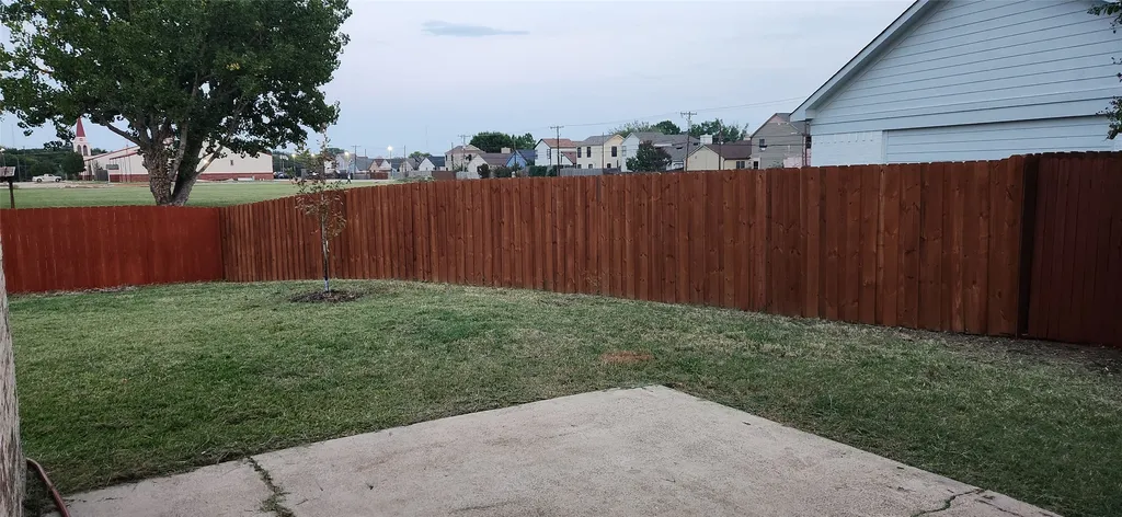 200 Seagull Court Irving TX 75060