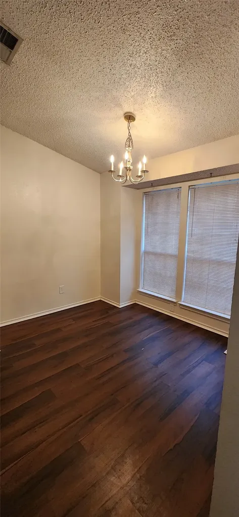 200 Seagull Court Irving TX 75060