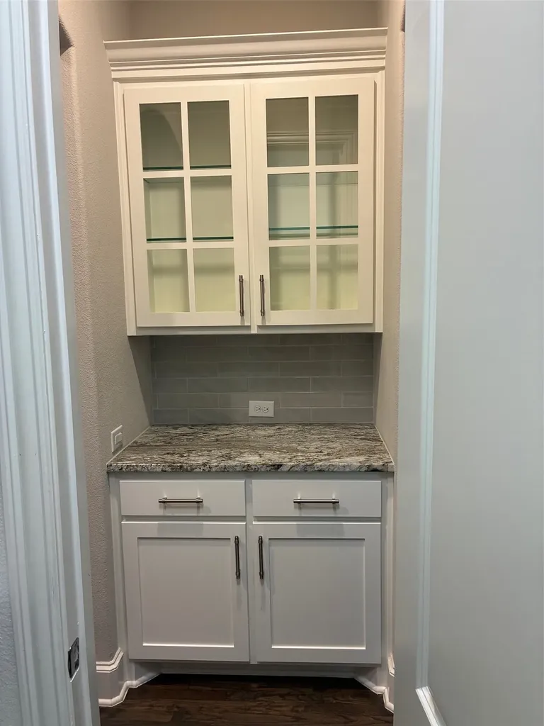 6220 Crystal Cove Court Mckinney TX 75071