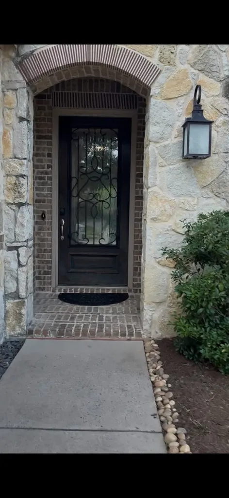 6220 Crystal Cove Court Mckinney TX 75071