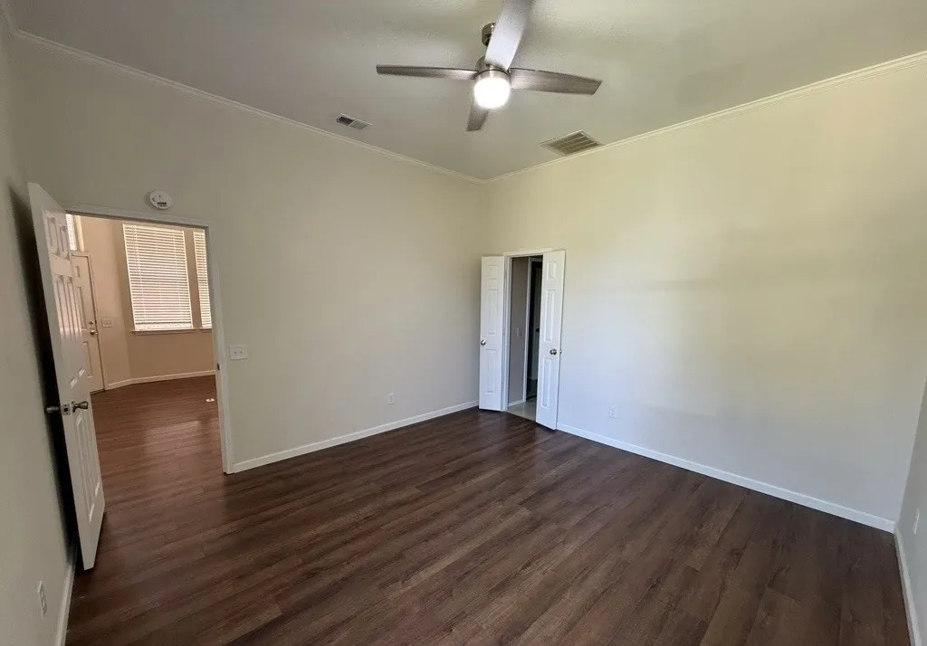 1338 Overlook Drive Lewisville TX 75067