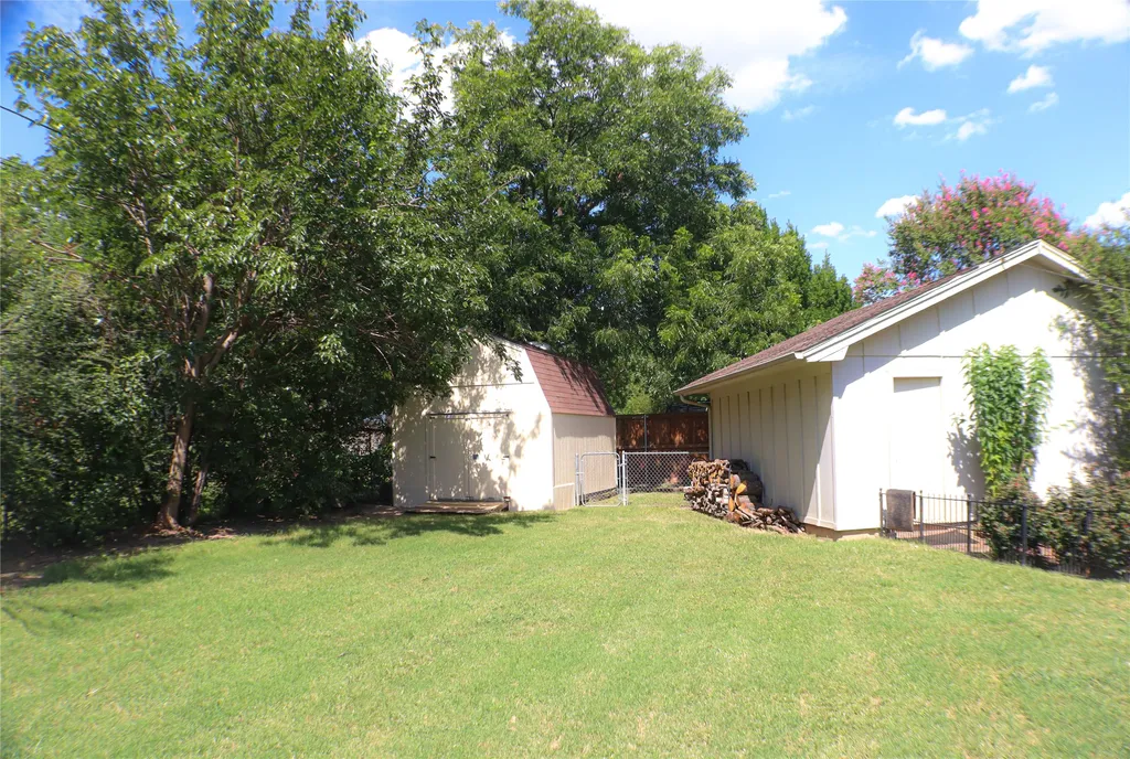 608 Field Street Colleyville TX 76034