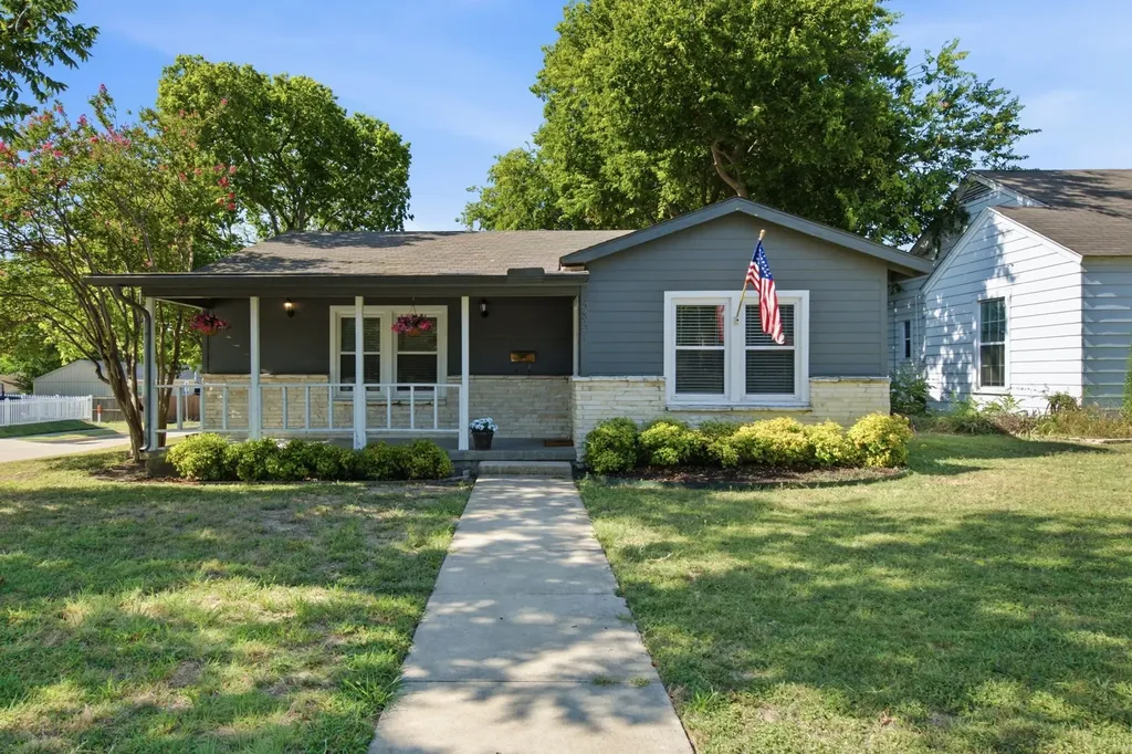 3851 Harley Avenue Fort Worth TX 76107