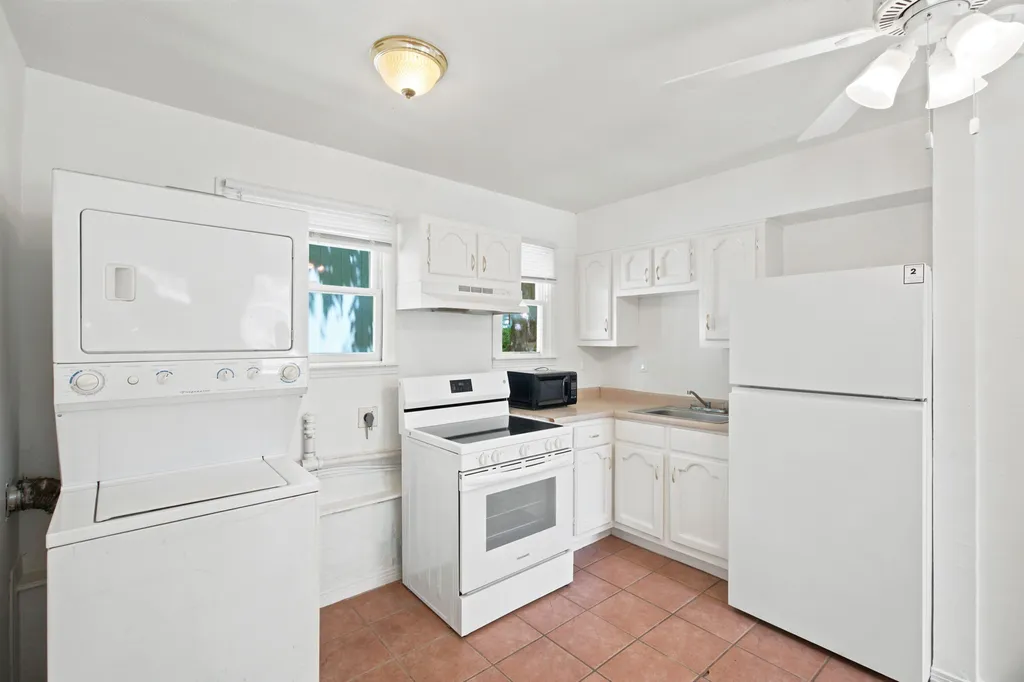 3851 Harley Avenue Fort Worth TX 76107