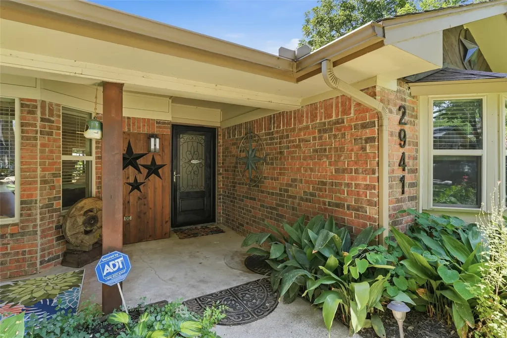2941 Harvest Hill Drive Grapevine TX 76051