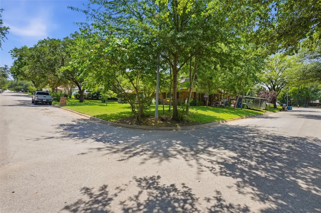 2941 Harvest Hill Drive Grapevine TX 76051