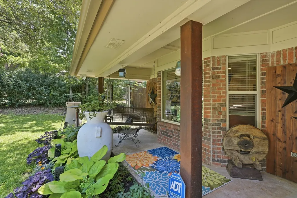 2941 Harvest Hill Drive Grapevine TX 76051