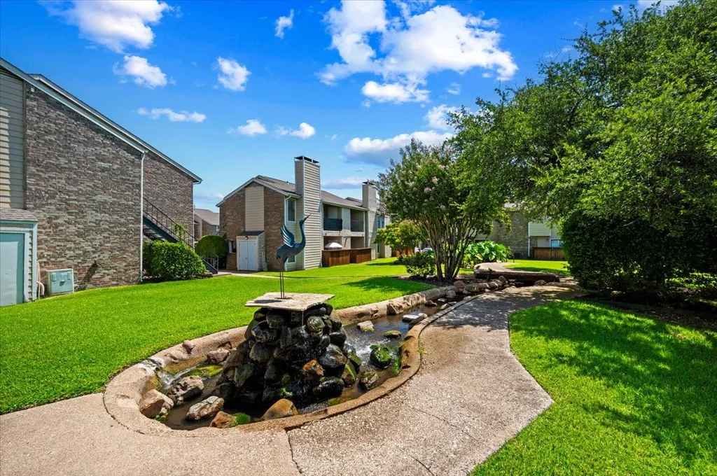 4748 Old Bent Tree Lane Dallas TX 75287