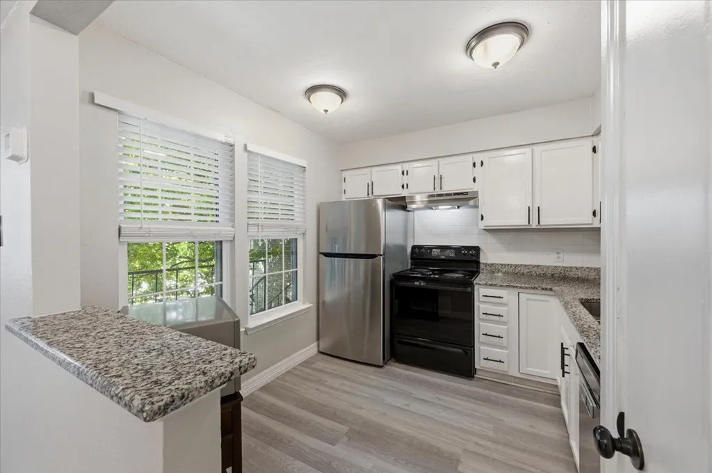 4748 Old Bent Tree Lane Dallas TX 75287