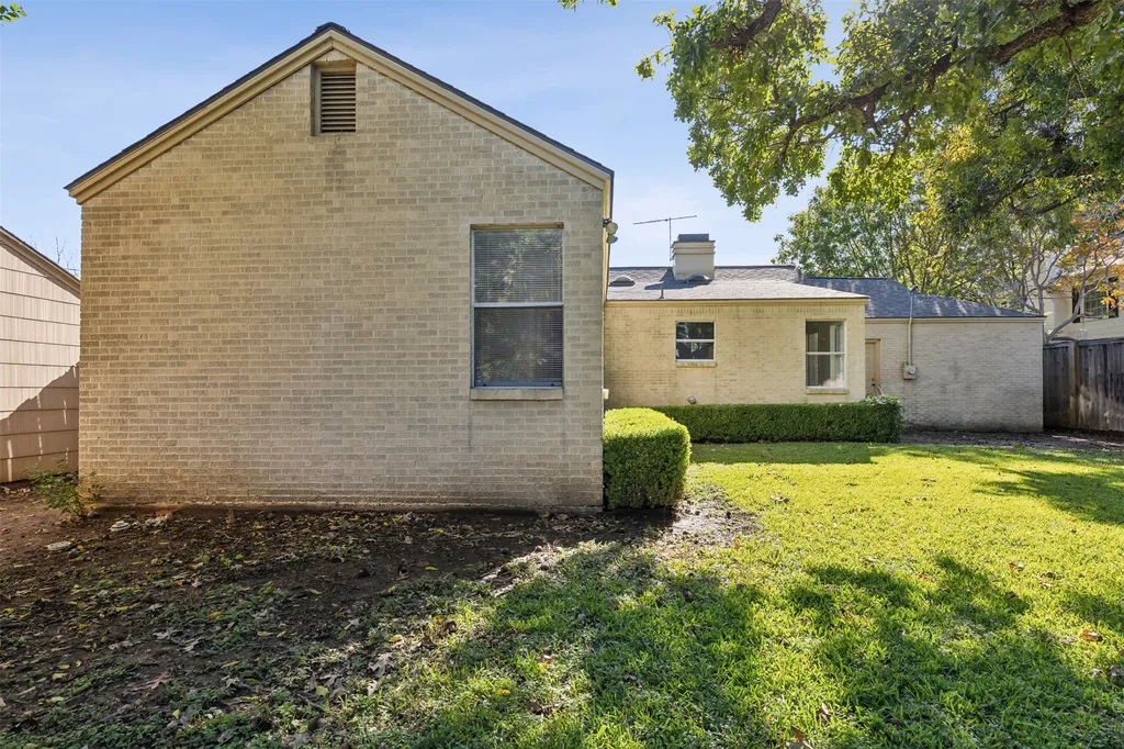 3726 Westcliff Road S Fort Worth TX 76109