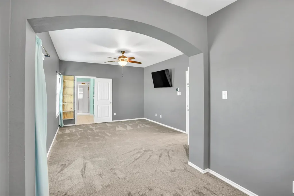1535 Meadowlake Drive Waxahachie TX 75165