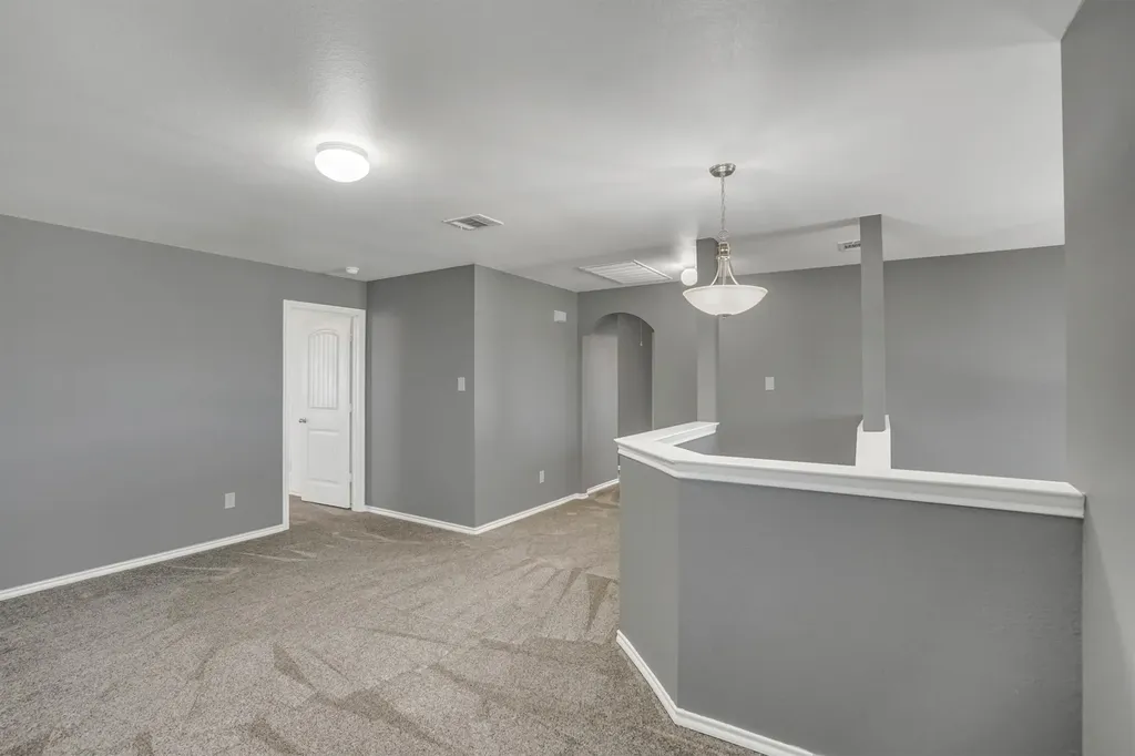1535 Meadowlake Drive Waxahachie TX 75165