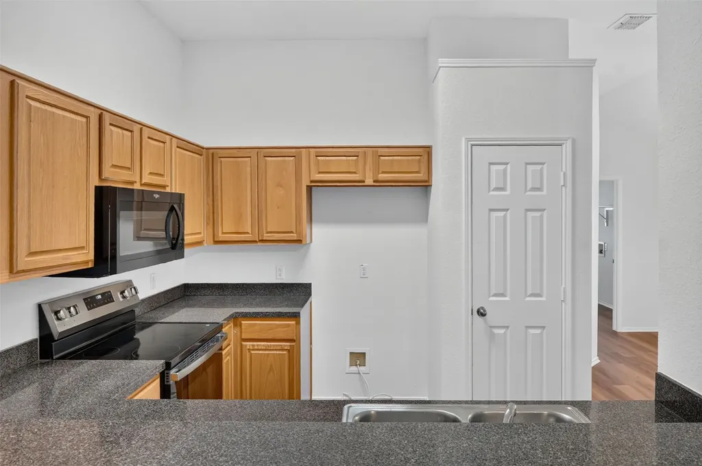 5206 Mountain Spring Trail Fort Worth TX 76123