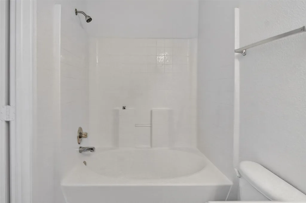 5206 Mountain Spring Trail Fort Worth TX 76123